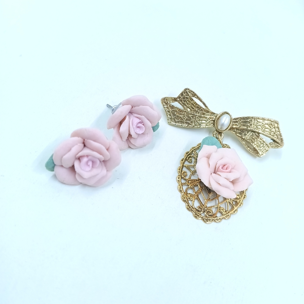 Pink Porcelain Rose Filigree Dangle Pin with Matching Earrings